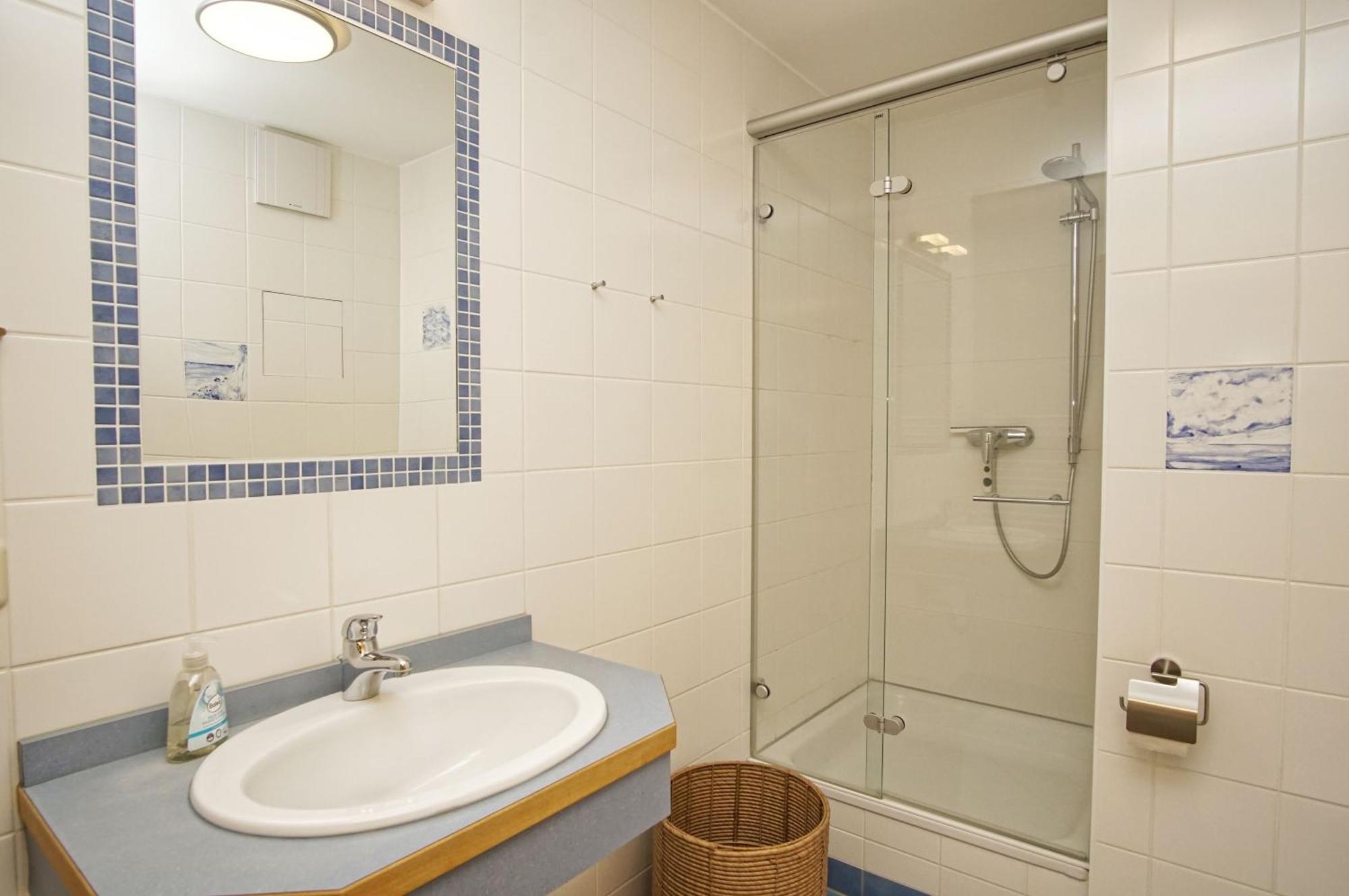 Ferienwohnung Mit Traumhaftem Meerblick - Haus Am Meer Fewo 11 Lohme Extérieur photo