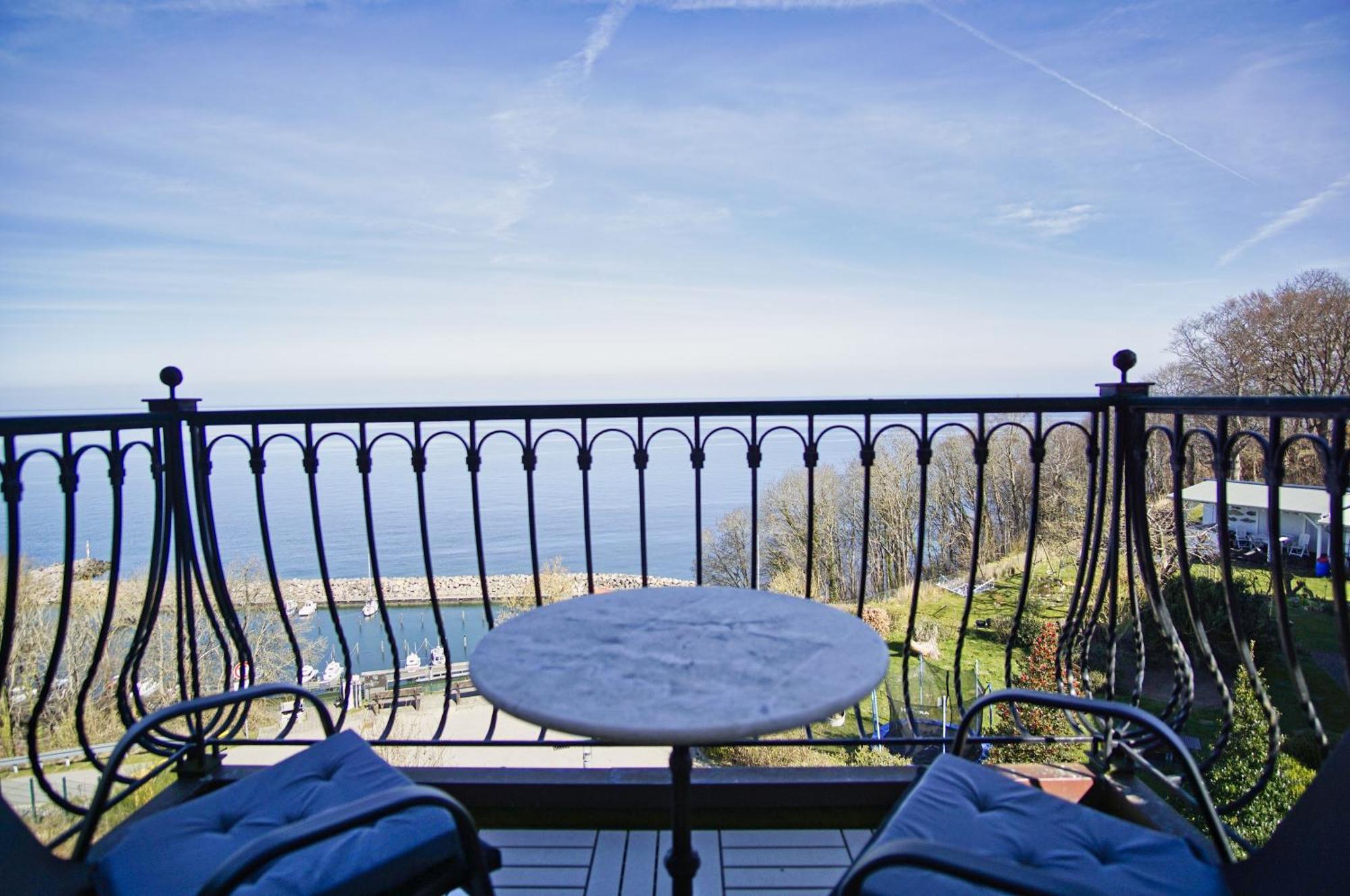 Ferienwohnung Mit Traumhaftem Meerblick - Haus Am Meer Fewo 11 Lohme Extérieur photo